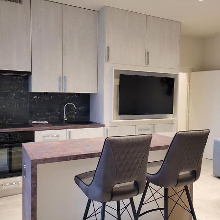 Lara II Apartman เดเบรตเซน ภายนอก รูปภาพ